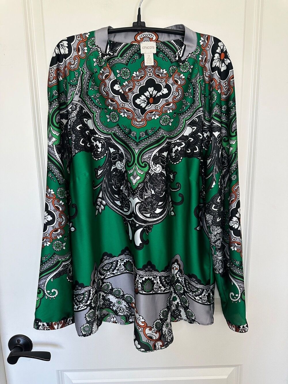 Chico's Popover Tunic Green Black Silver Chico’s 2 (Large / US 12)